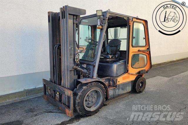 Doosan D35C-5 Diesel trucks