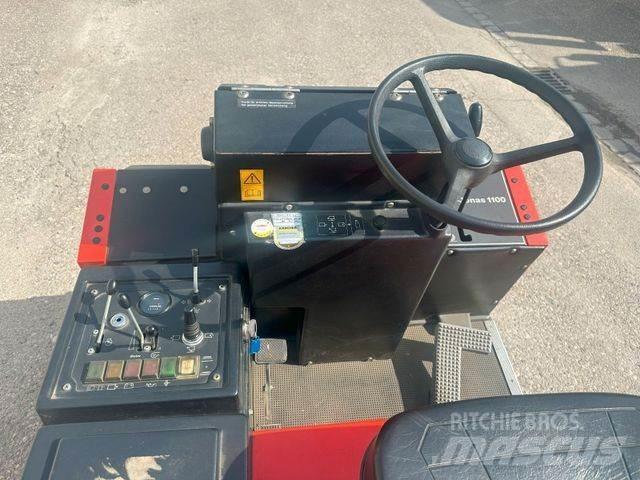 Hako JONAS 1100D Sweeper trucks