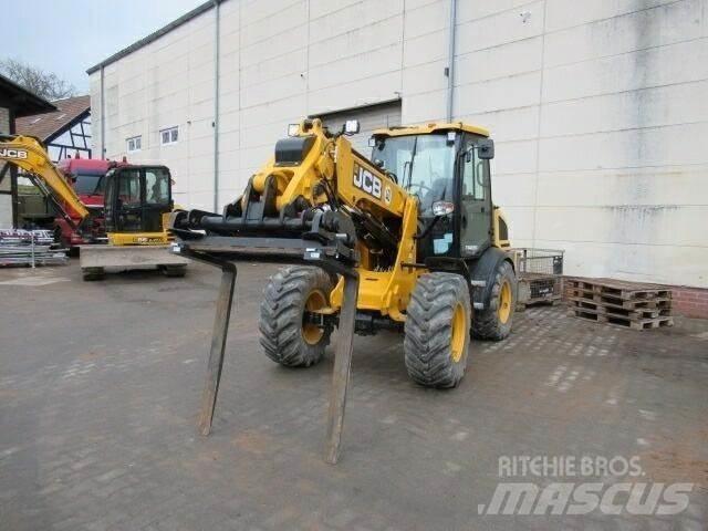 JCB TM220 Agri Wheel loaders