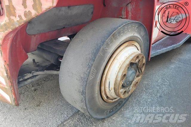 Kalmar DCE120-6 Diesel trucks