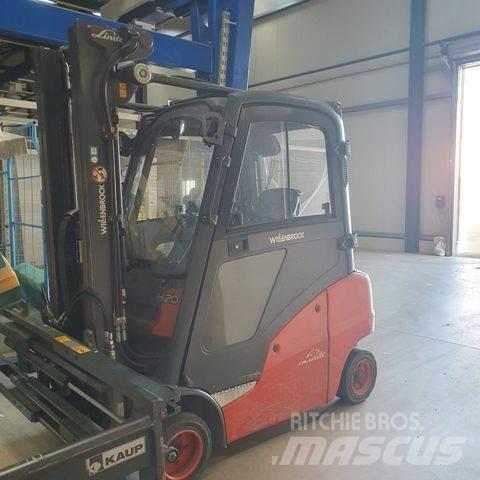 Linde H20D-01 Diesel trucks