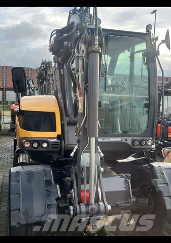 Mecalac 7 MWR Wheeled excavators