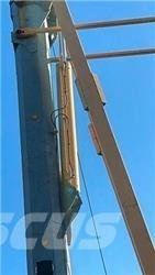 Potain IGO 32 Tower cranes