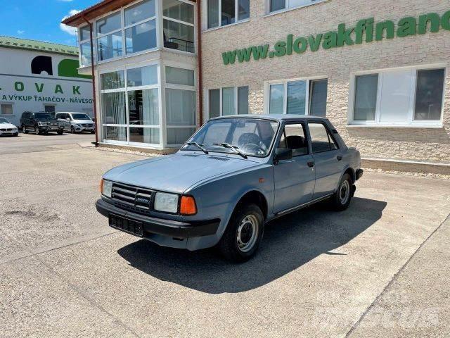 Skoda 125L vin 334 Cars