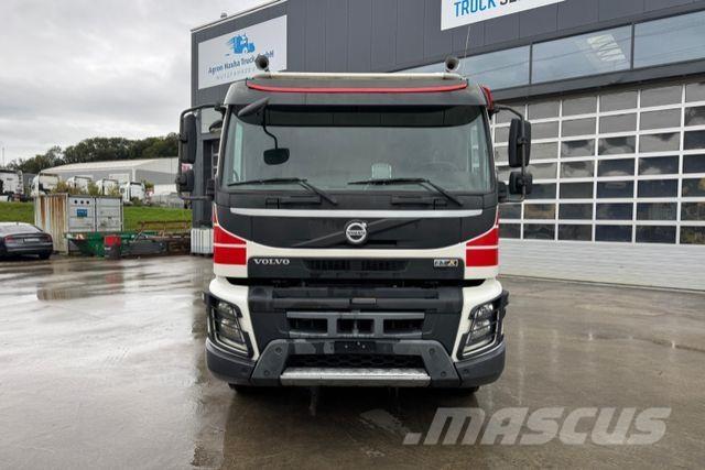Volvo FMX-540 10x4 Chassis Cab trucks