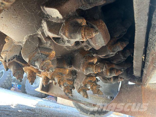 Wirtgen W 1000 Asphalt pavers