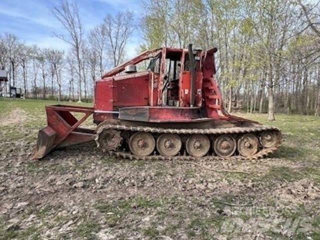 KMC 210-CA Skidder Other