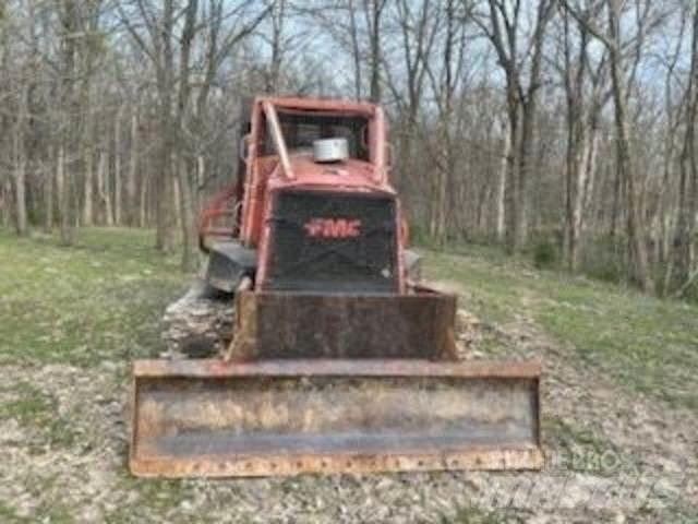 KMC 210-CA Skidder Other