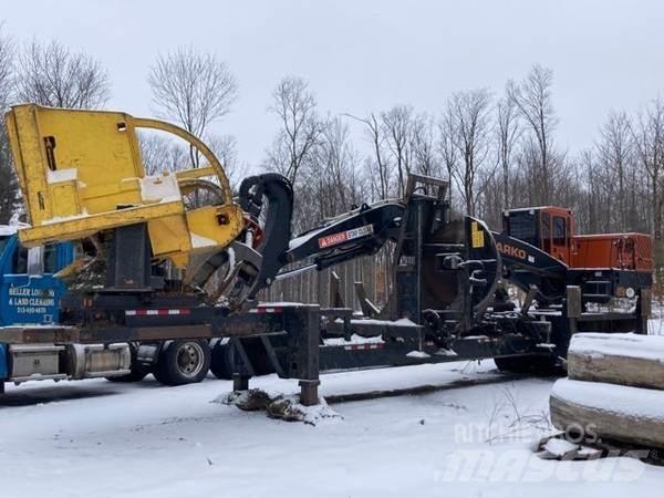 Barko 495B Knuckle boom loaders