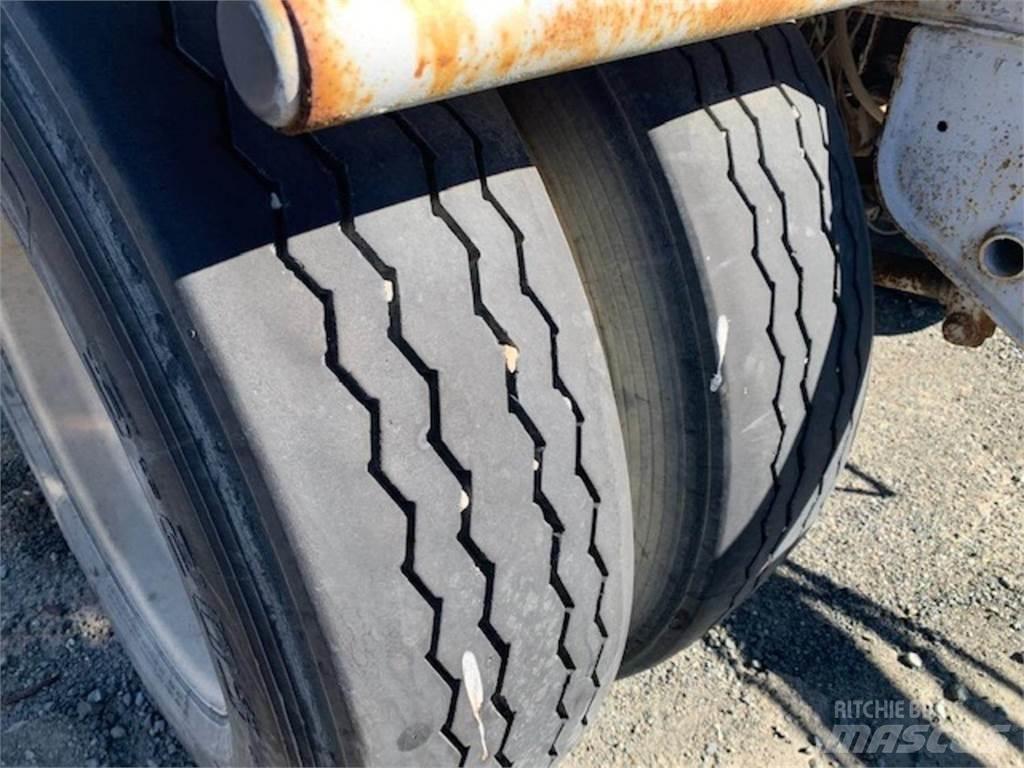 Beall  Tipper trailers