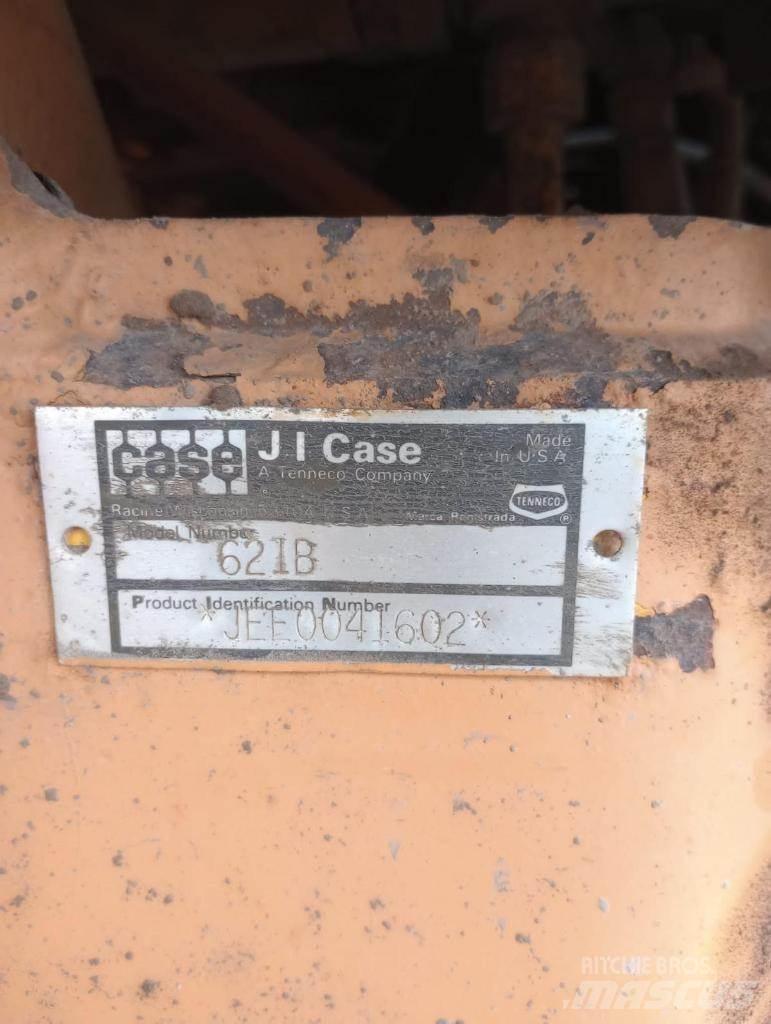 CASE 621B Wheel loaders