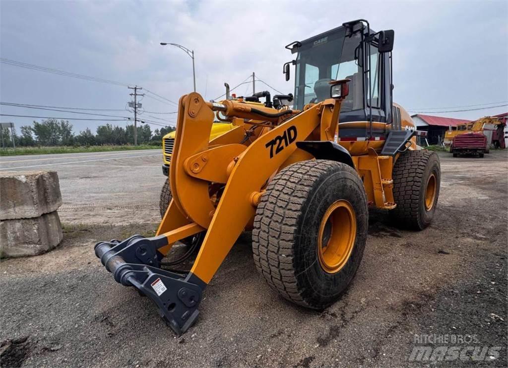 CASE 721 D Wheel loaders