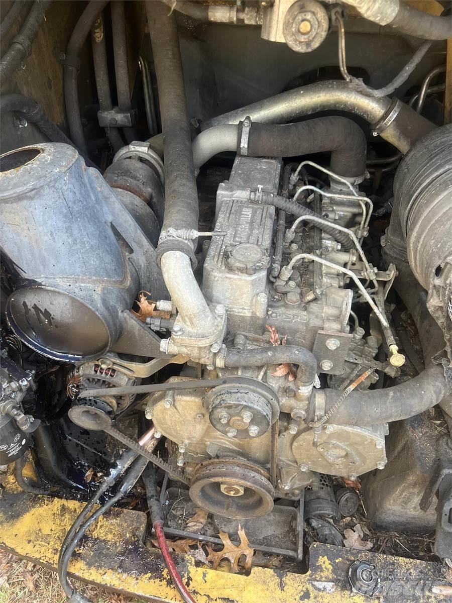 CAT 3044T Engines