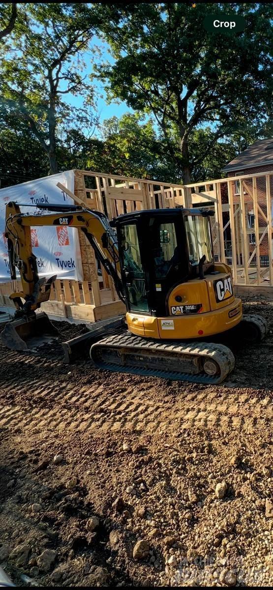 CAT 305 Mini excavators < 7t (Mini diggers)