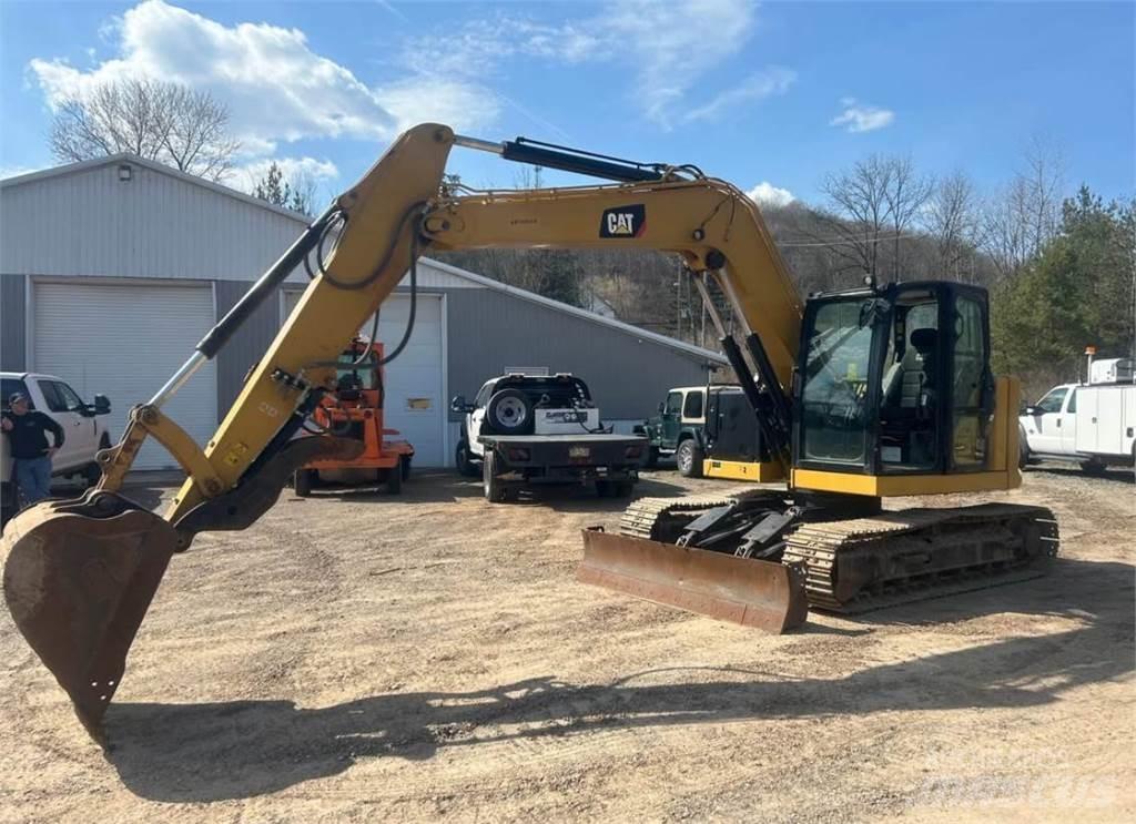 CAT 310 Mini excavators < 7t (Mini diggers)