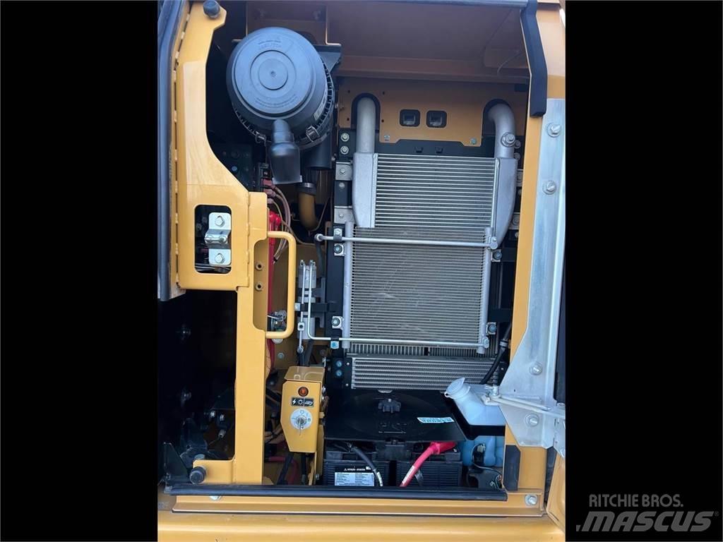 CAT 313FL Crawler excavators