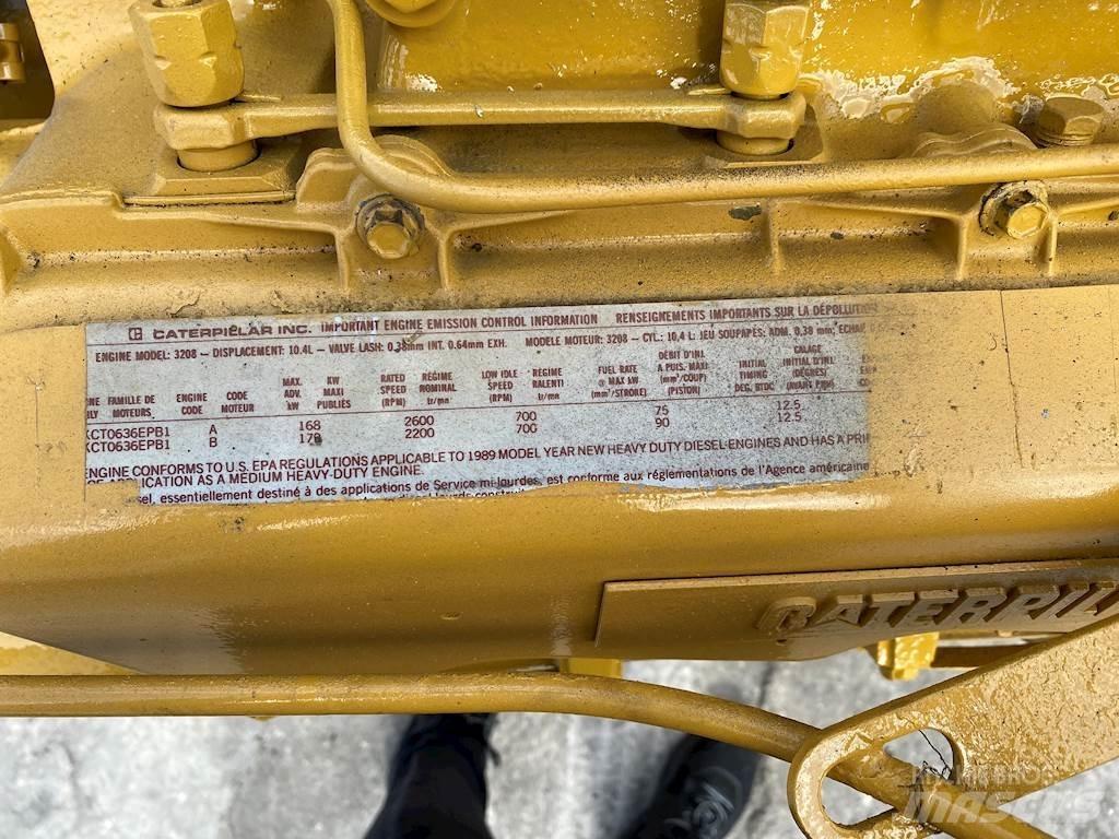 CAT 3208 Engines