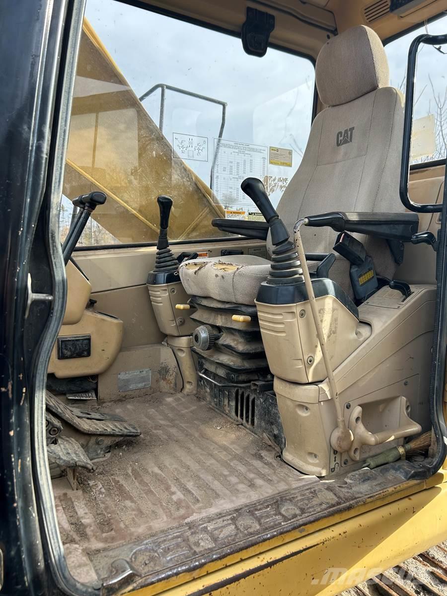 CAT 320L Crawler excavators