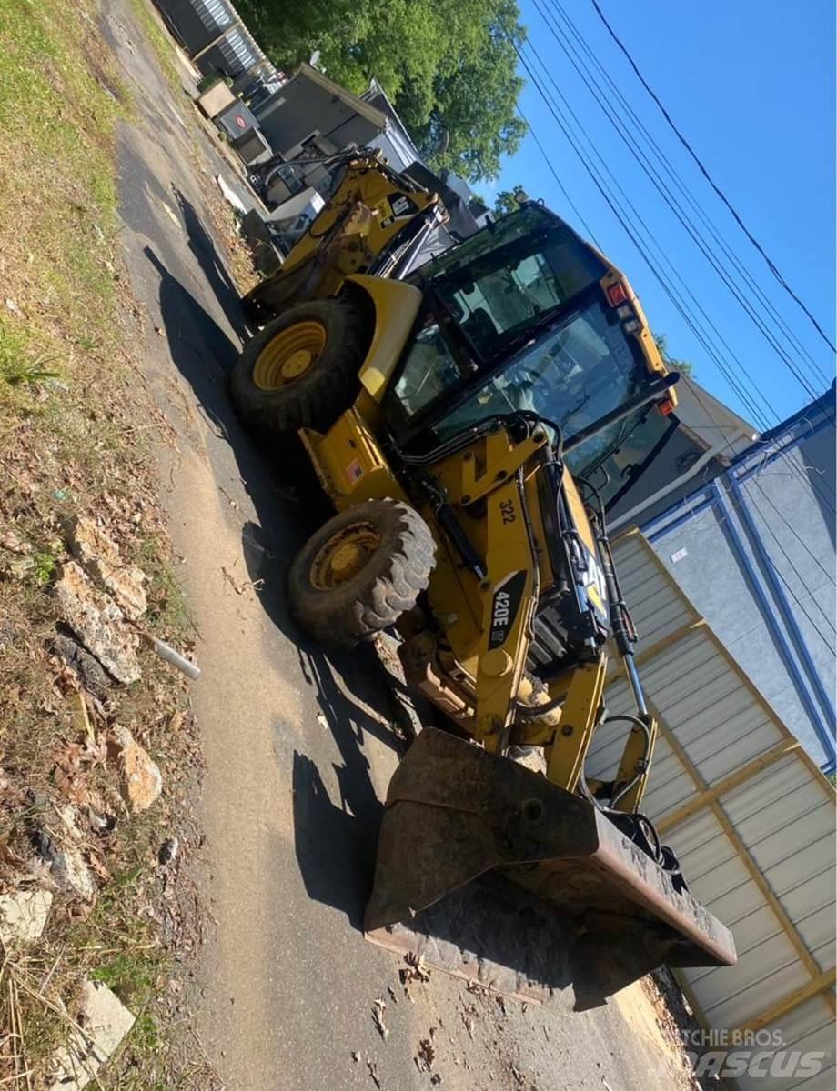 CAT 420E Backhoe