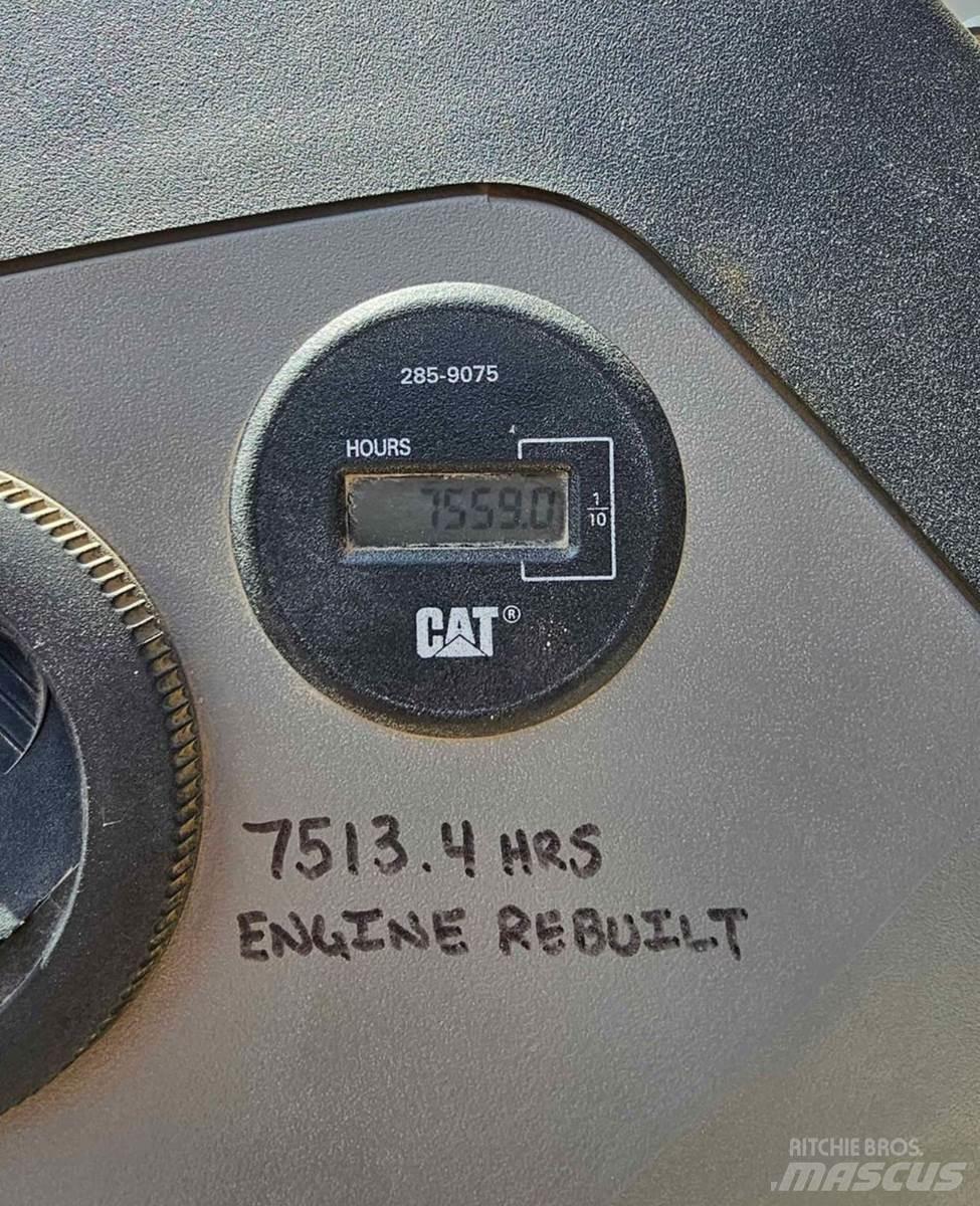 CAT 420E Backhoe