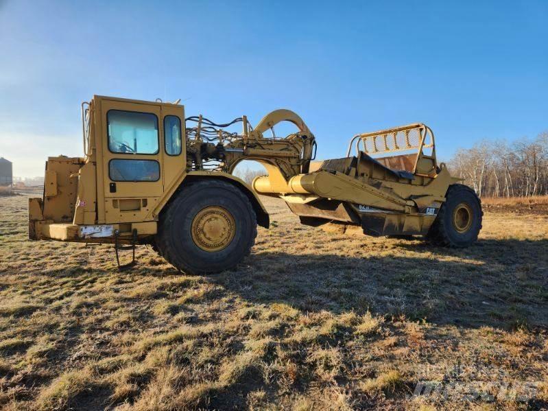 CAT 621F Scrapers