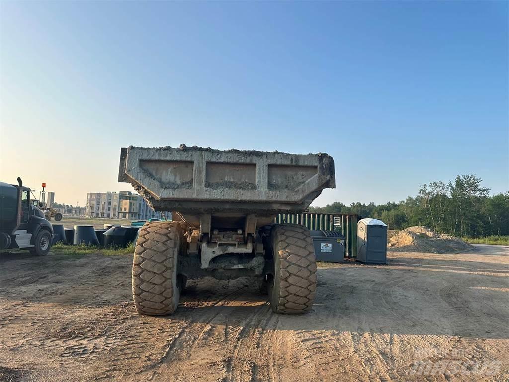 CAT 740 Articulated Haulers