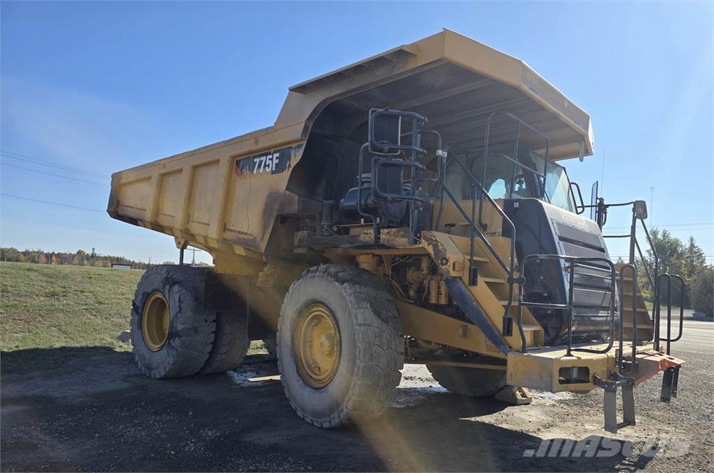 CAT 775F Articulated Haulers