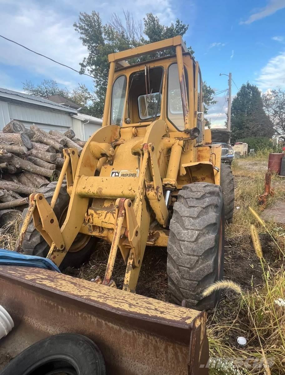 CAT 922B Wheel loaders