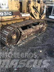 CAT 931C Crawler loaders