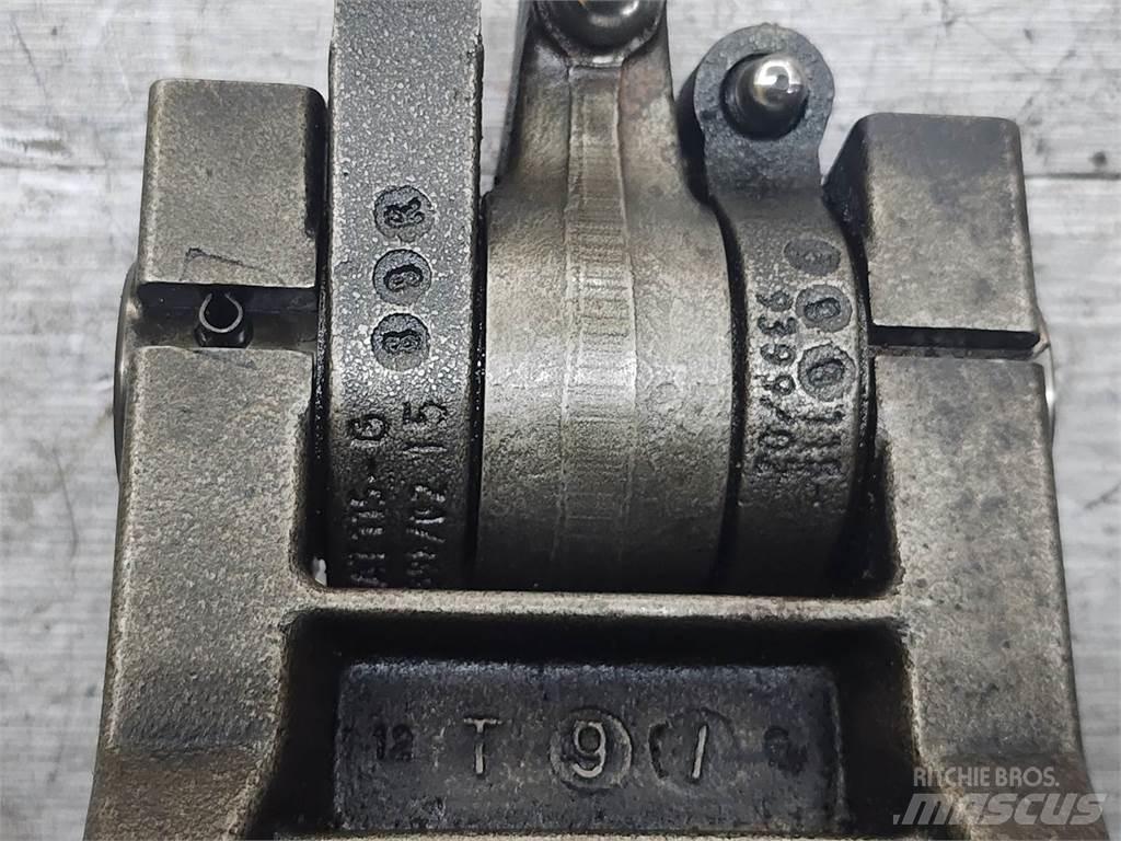 CAT C12 Other components