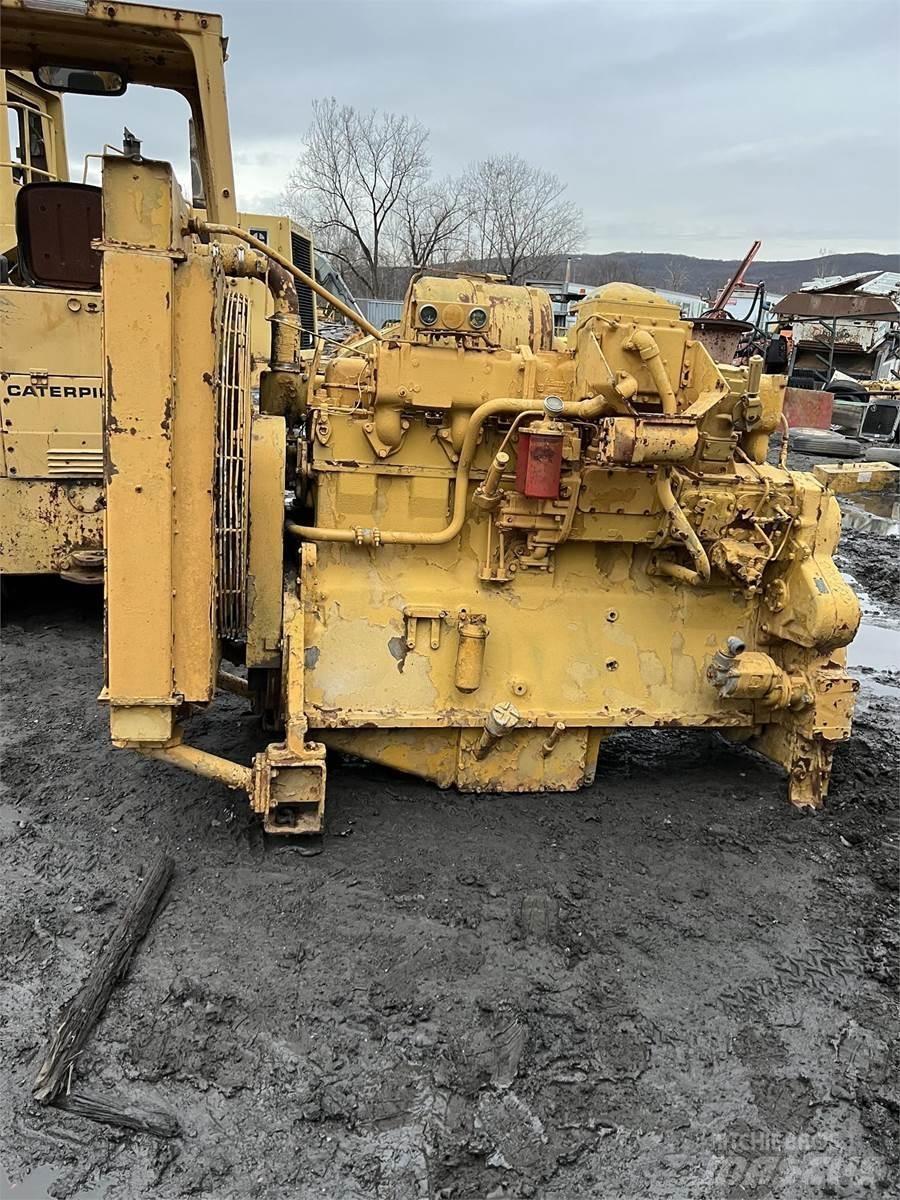 CAT D353 Engines
