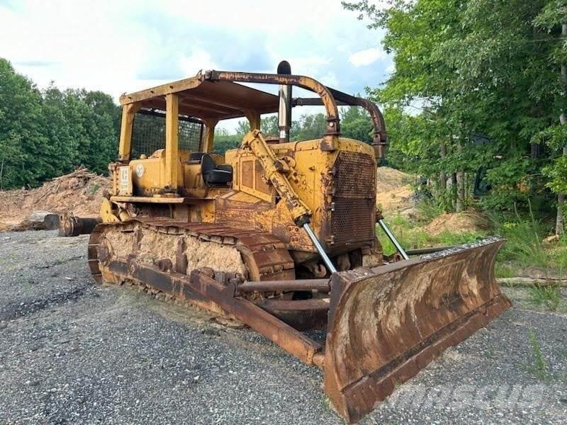 CAT D7F Crawler dozers