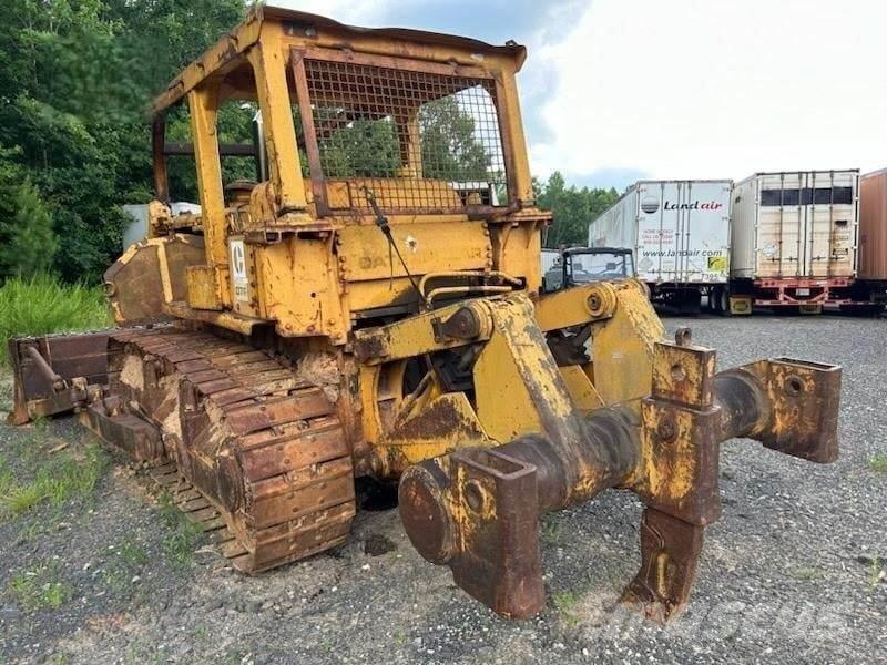 CAT D7F Crawler dozers