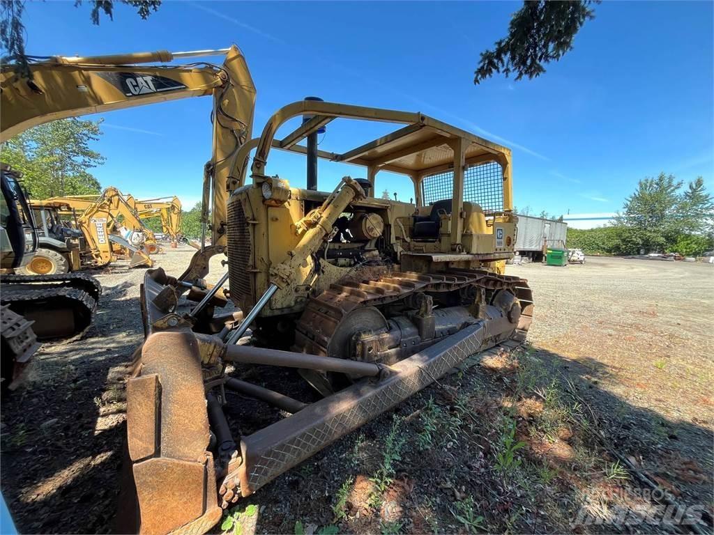 CAT D7G Crawler dozers