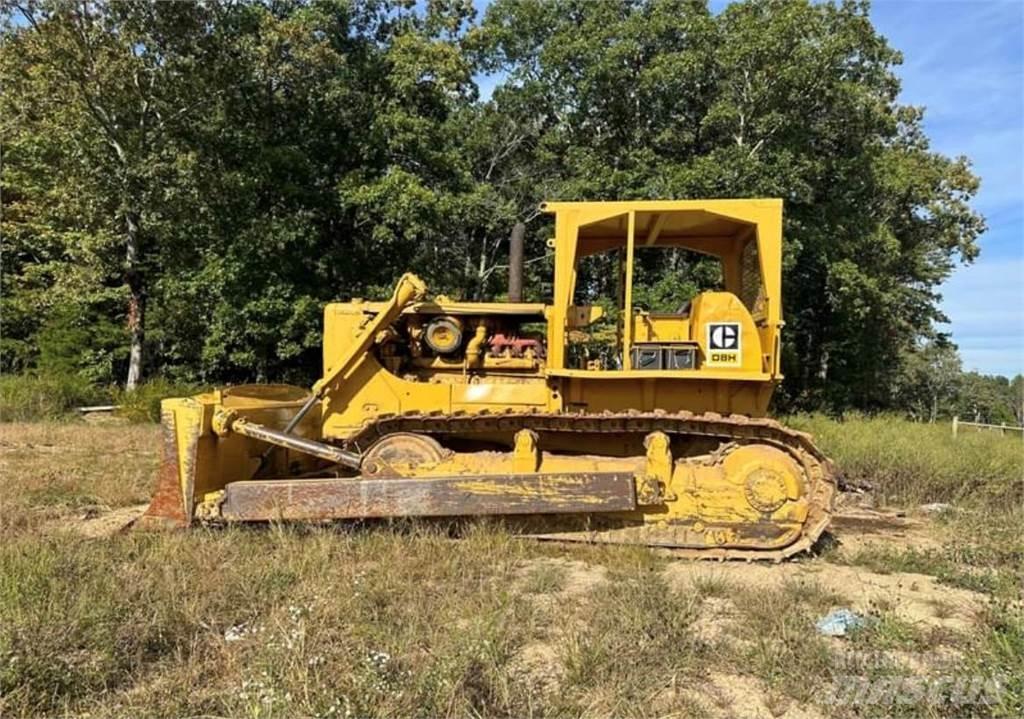 CAT D8H Crawler dozers