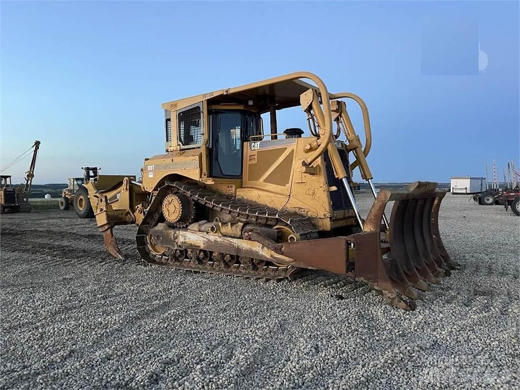 CAT D8T A Crawler dozers