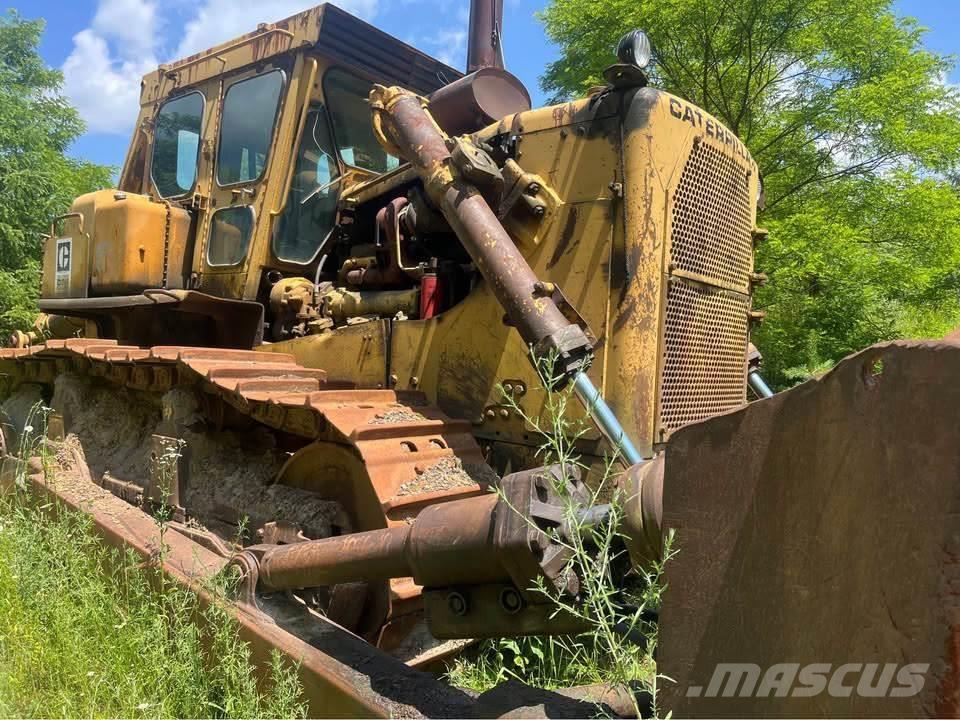 CAT D9H Crawler dozers