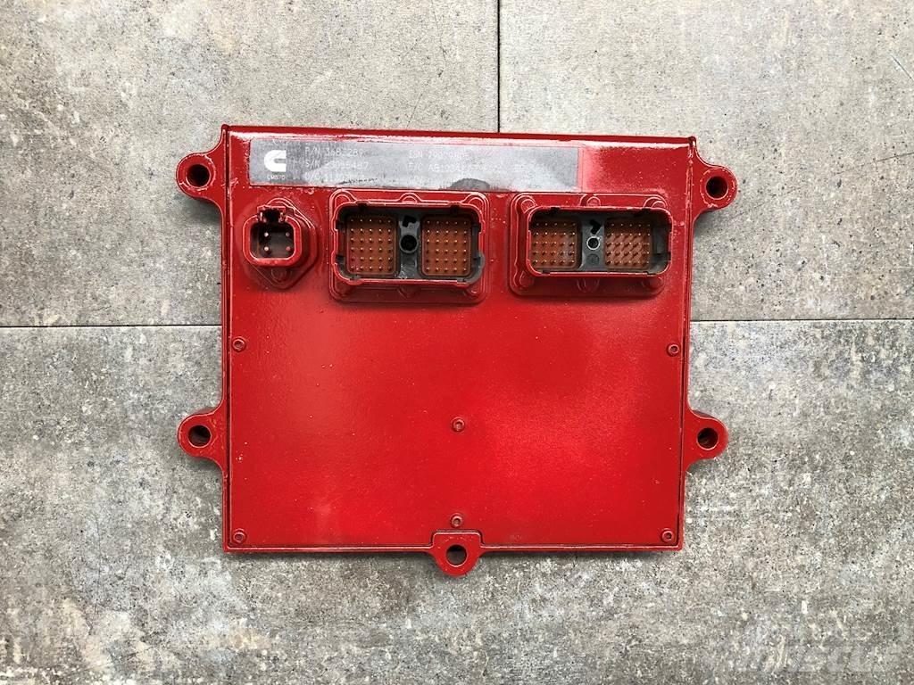 Cummins ISX Electronics