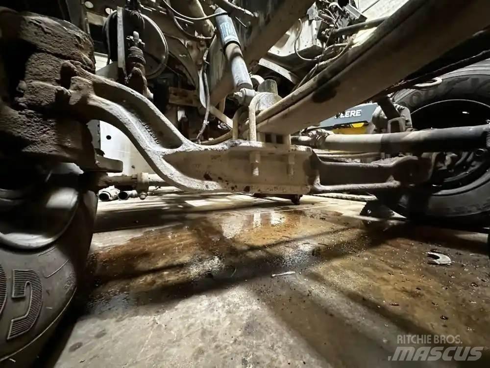  Dana 367 Axles