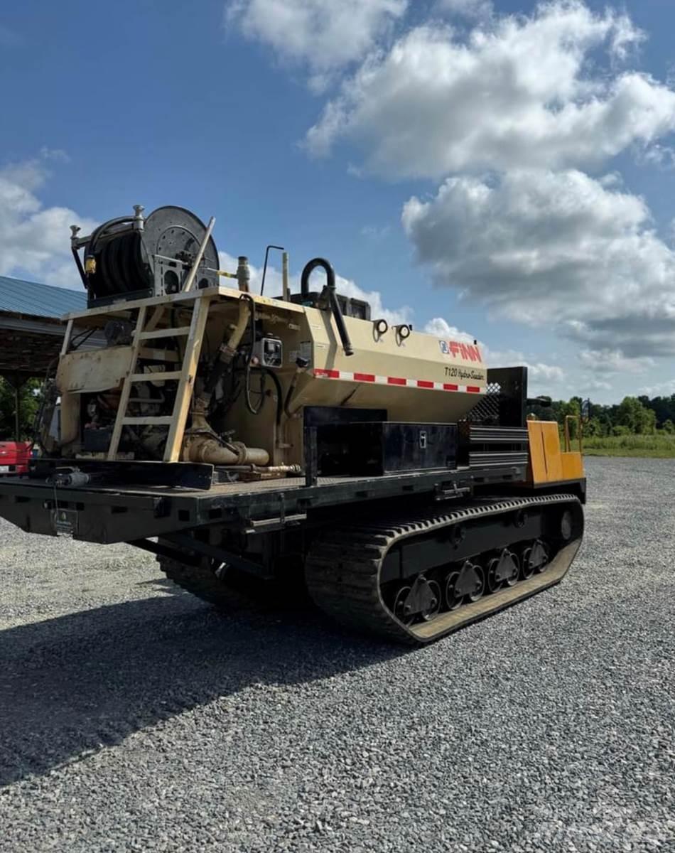 Finn T120 Hopper equipment, blowers and elevators