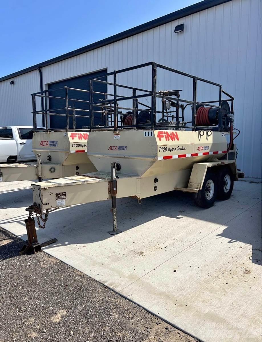 Finn T120 Hopper equipment, blowers and elevators