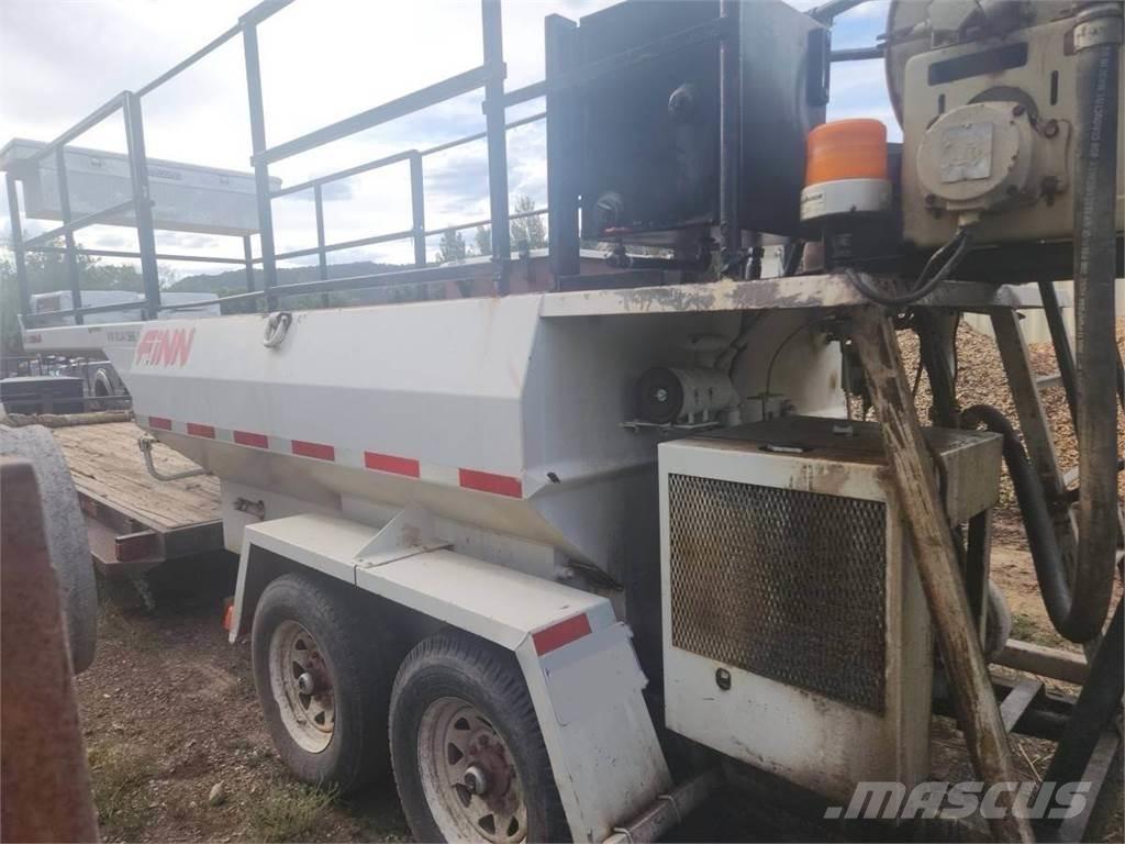 Finn T120 Hopper equipment, blowers and elevators