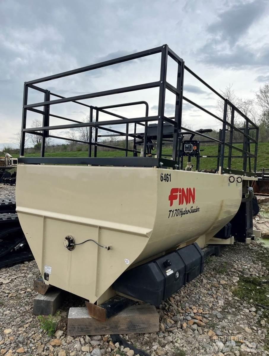 Finn T170 Hopper equipment, blowers and elevators