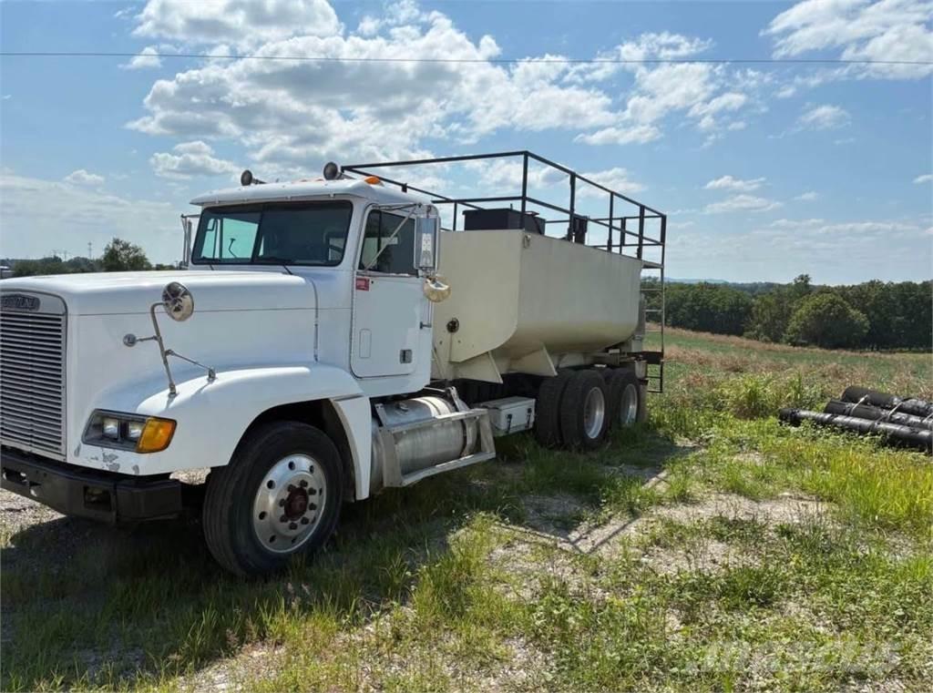 Finn T330 Hopper equipment, blowers and elevators