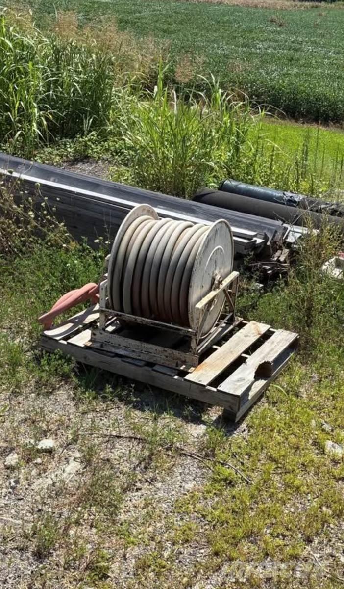 Finn T330 Hopper equipment, blowers and elevators