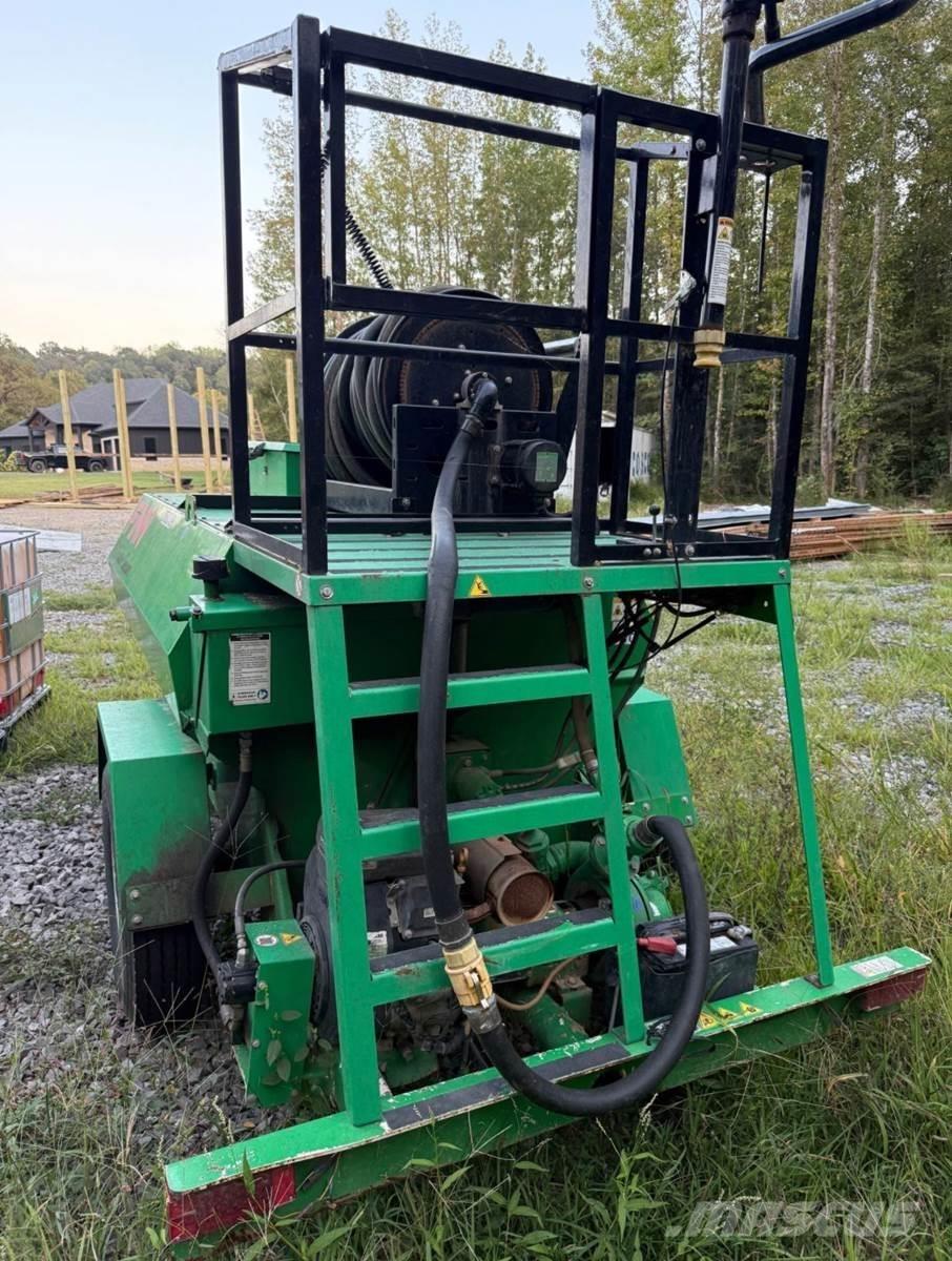 Finn T60T Hopper equipment, blowers and elevators