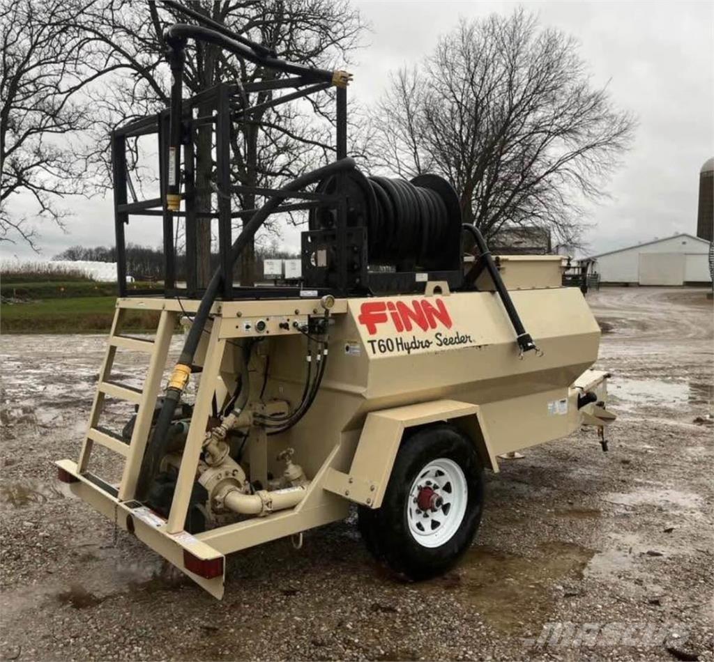 Finn T60T Hopper equipment, blowers and elevators