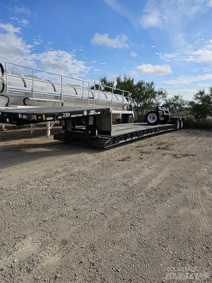 Fontaine  Low loader-semi-trailers