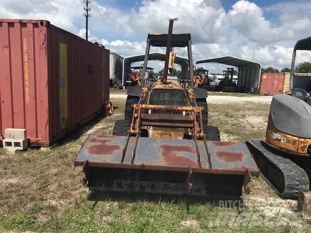 Ford 655D Backhoe