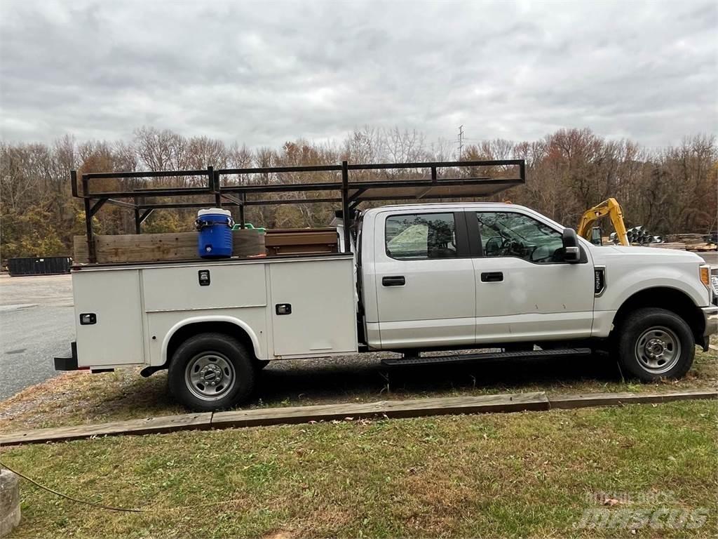 Ford F-350 Municipal / general purpose vehicles